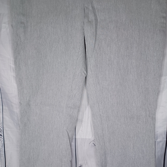 Joe B Gray Cropped Pants with Zipper Pockets - Picture 4 of 10